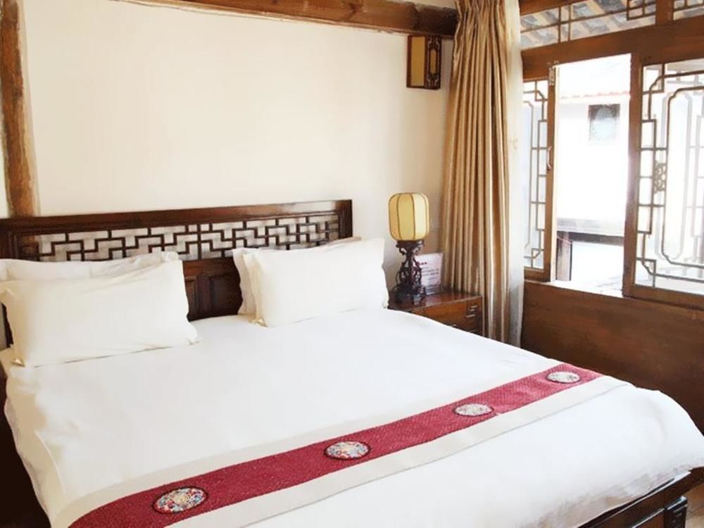 Golden Waterfront Inn Lijiang (Yunnan) Bagian luar foto